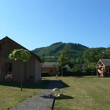 Holiday park Saint-geniez D'olt - Le Colombier